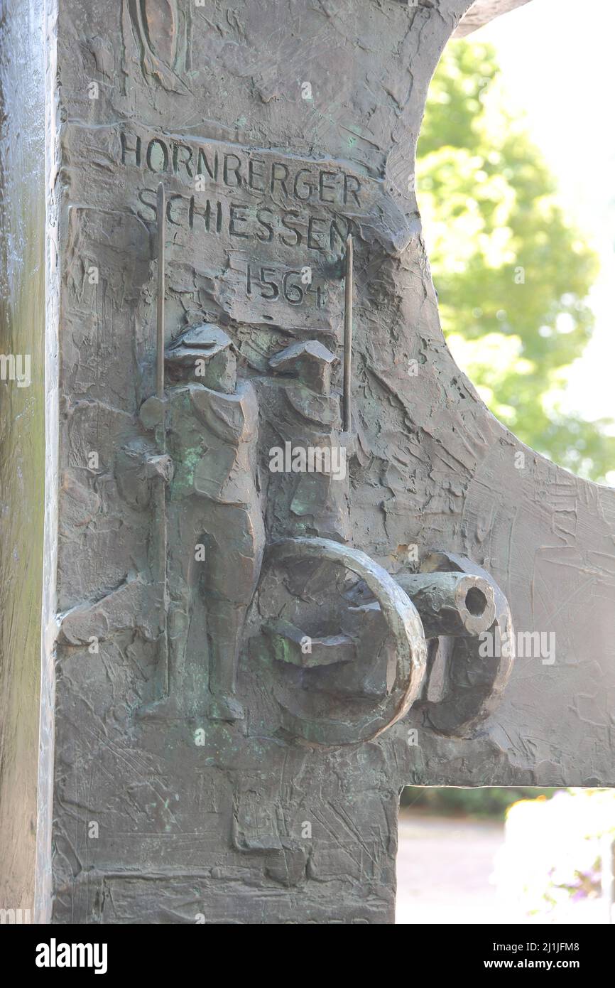 Hornberger Schießen am Geschichtsbrunnen in Hornberg, Baden-Württemberg, Deutschland Stockfoto