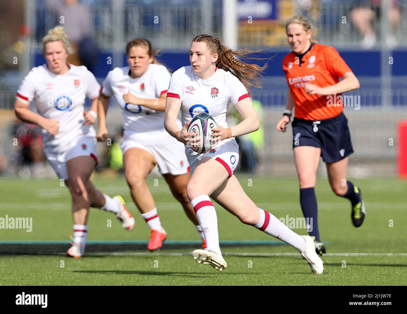 Die Engländerin Emma Sing in Aktion während des TikTok Women's Six Nations-Spiels im DAM Health Stadium, Edinburgh. Bilddatum: Samstag, 26. März 2022. Stockfoto