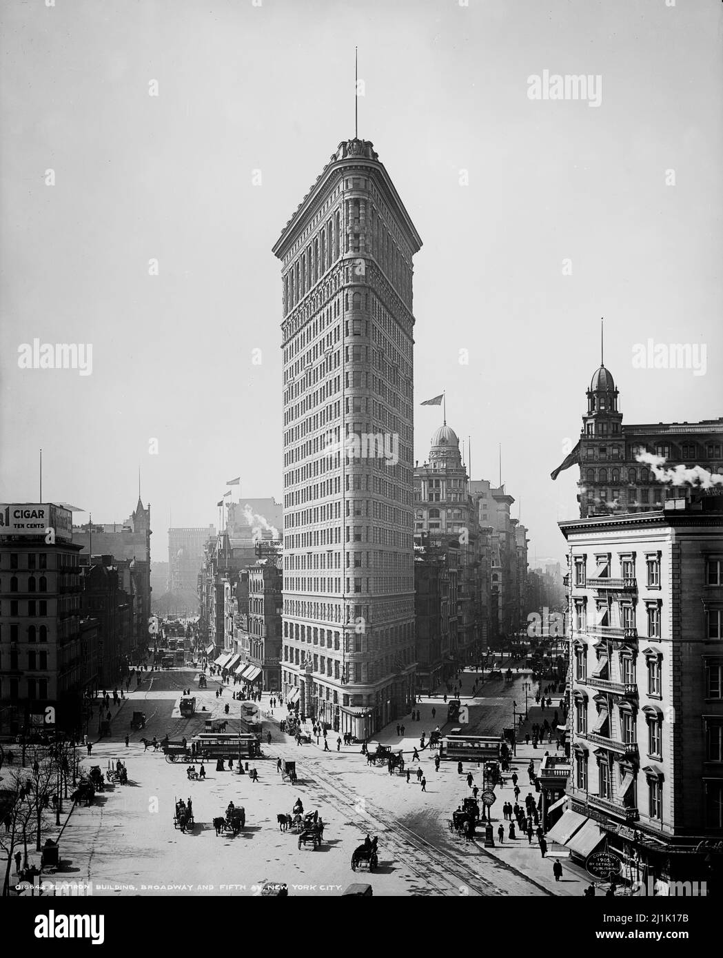 Flatiron Building, Broadway und Fifth Avenue, New York City. Detroit Publishing Co., Herausgeber. C 1905. Stockfoto