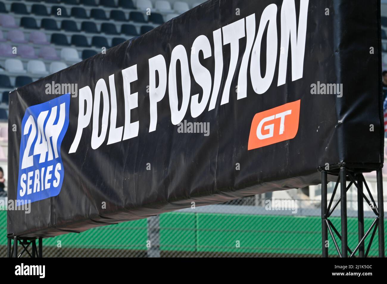 Scarperia, Italien. 26. März 2022. Rennstrecke Mugello, Scarperia, Italien, 26. März 2022, 24h Serie Pole Position Banner während Hankook 12h von Mugello 2022 - Ausdauer Credit: Live Media Publishing Group/Alamy Live News Stockfoto