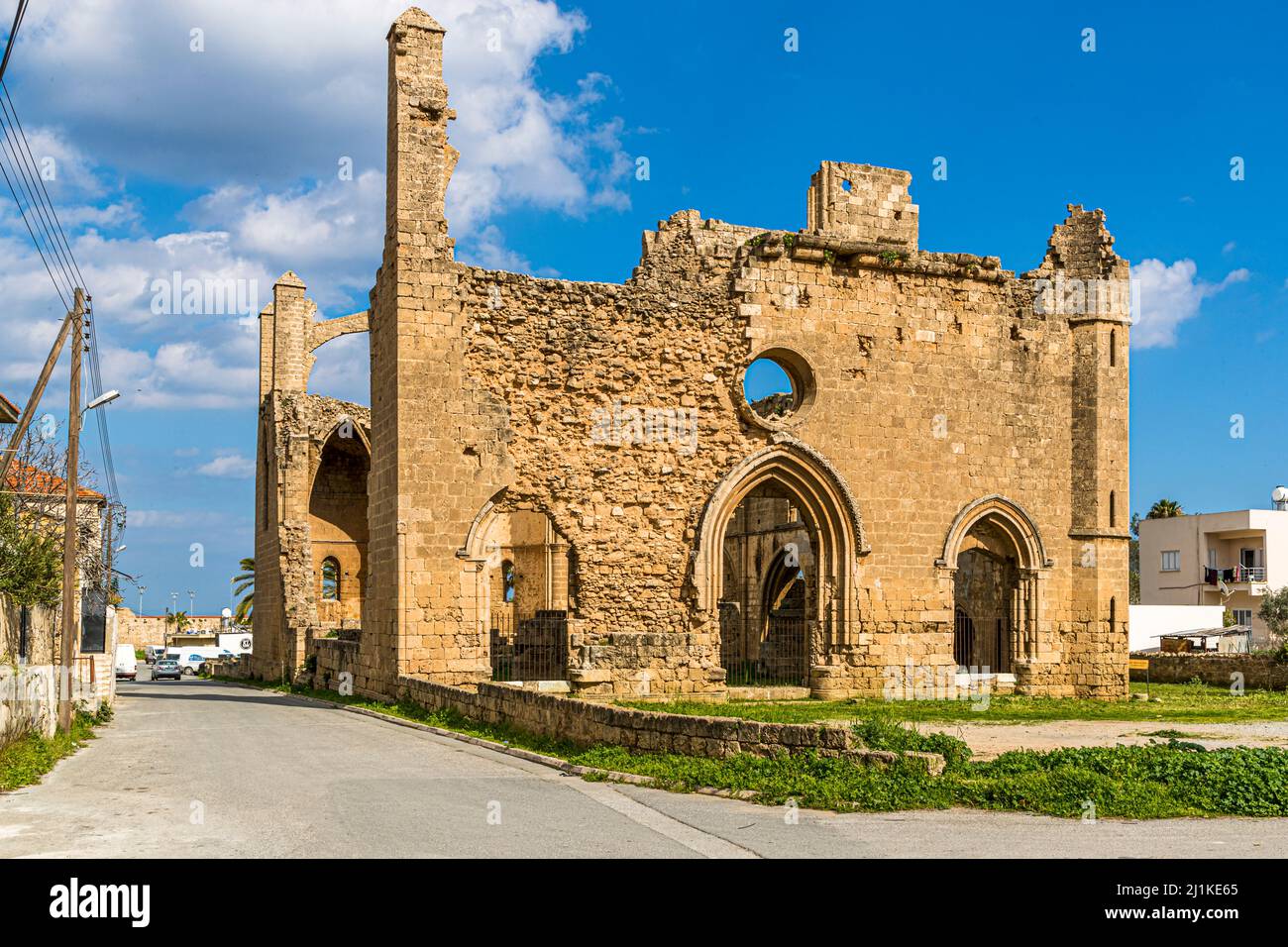 In Famagusta gab es angeblich 365 Kirchen, so dass man täglich bekennen konnte, ohne sich einmal im Jahr zu wiederholen. Gazimağusa, Türkische Republik Nordzypern (TRNC) Stockfoto