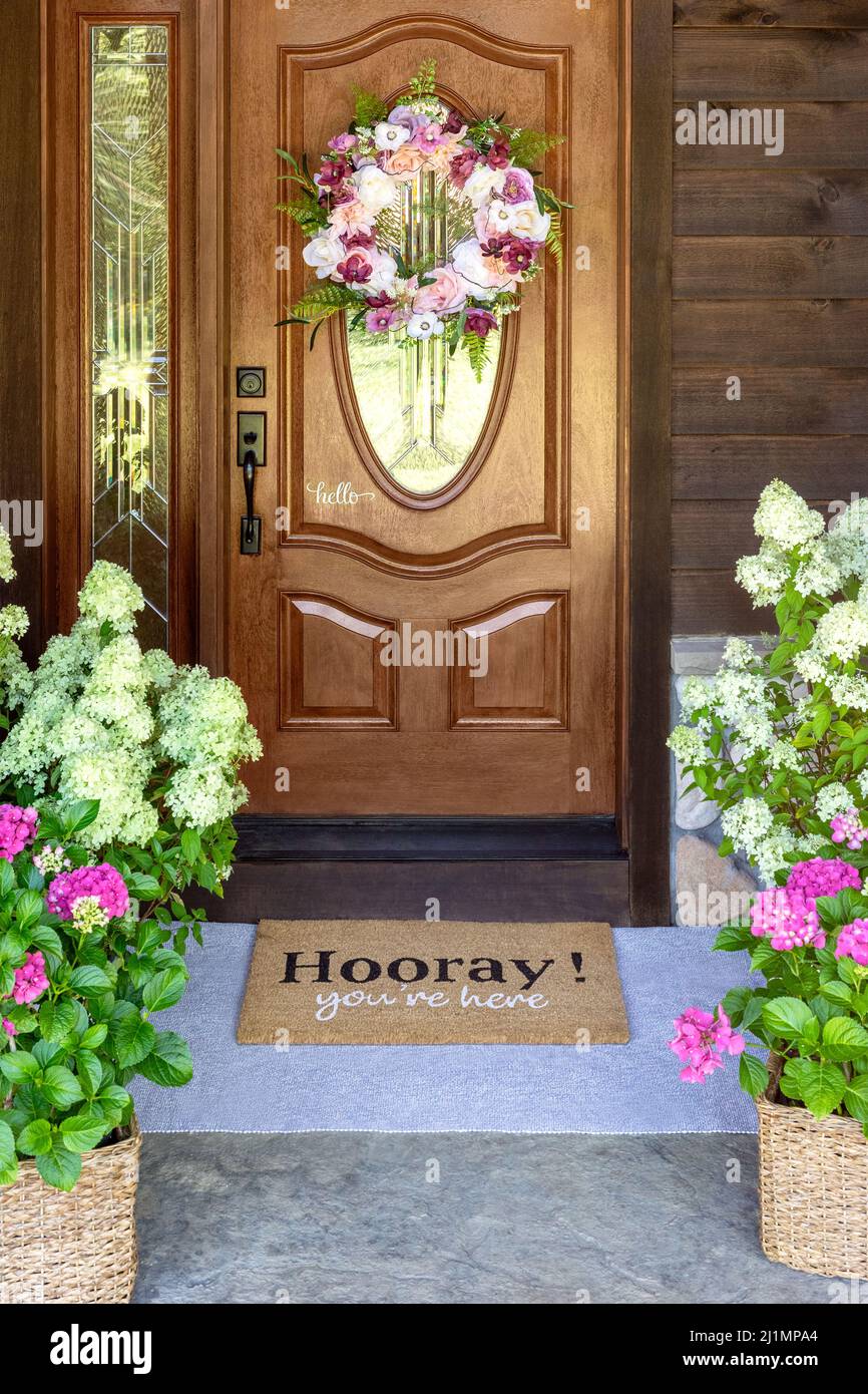 Home Doorway Heißt Sie Innen Willkommen Stockfoto