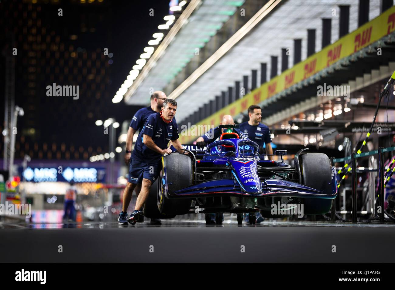 Williams Racing Team, F1 Grand Prix von Saudi-Arabien auf dem Jeddah  Corniche Circuit am 24. März 2022 in Jeddah, Saudi-Arabien. (Foto mit ZWEI  HOHEN Bildern Stockfotografie - Alamy