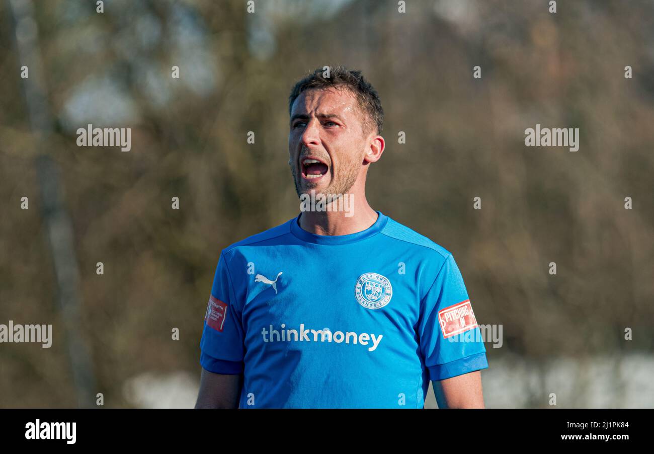 Paddy Lacey für Warrington Rylands / Market Drayton Town, 19.. März 2022, Gorsey Lane, Warrington, England Stockfoto