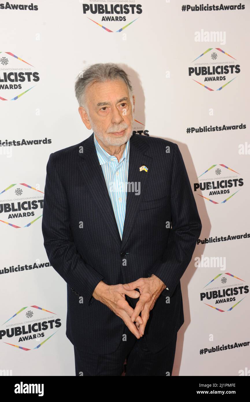 Francis Ford Coppola trägt einen Ukraine Pin an die Gilde der internationalen Kinematographen-Publizistin in Los Angeles 3.25.2022, Fotos von Nadja Sayej Stockfoto