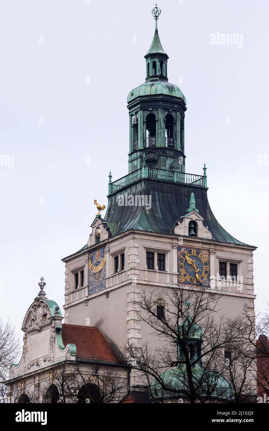 München, Deutschland - Dezember 20,2021 : berühmtes Bayerisches Nationalmuseum in München. Stockfoto