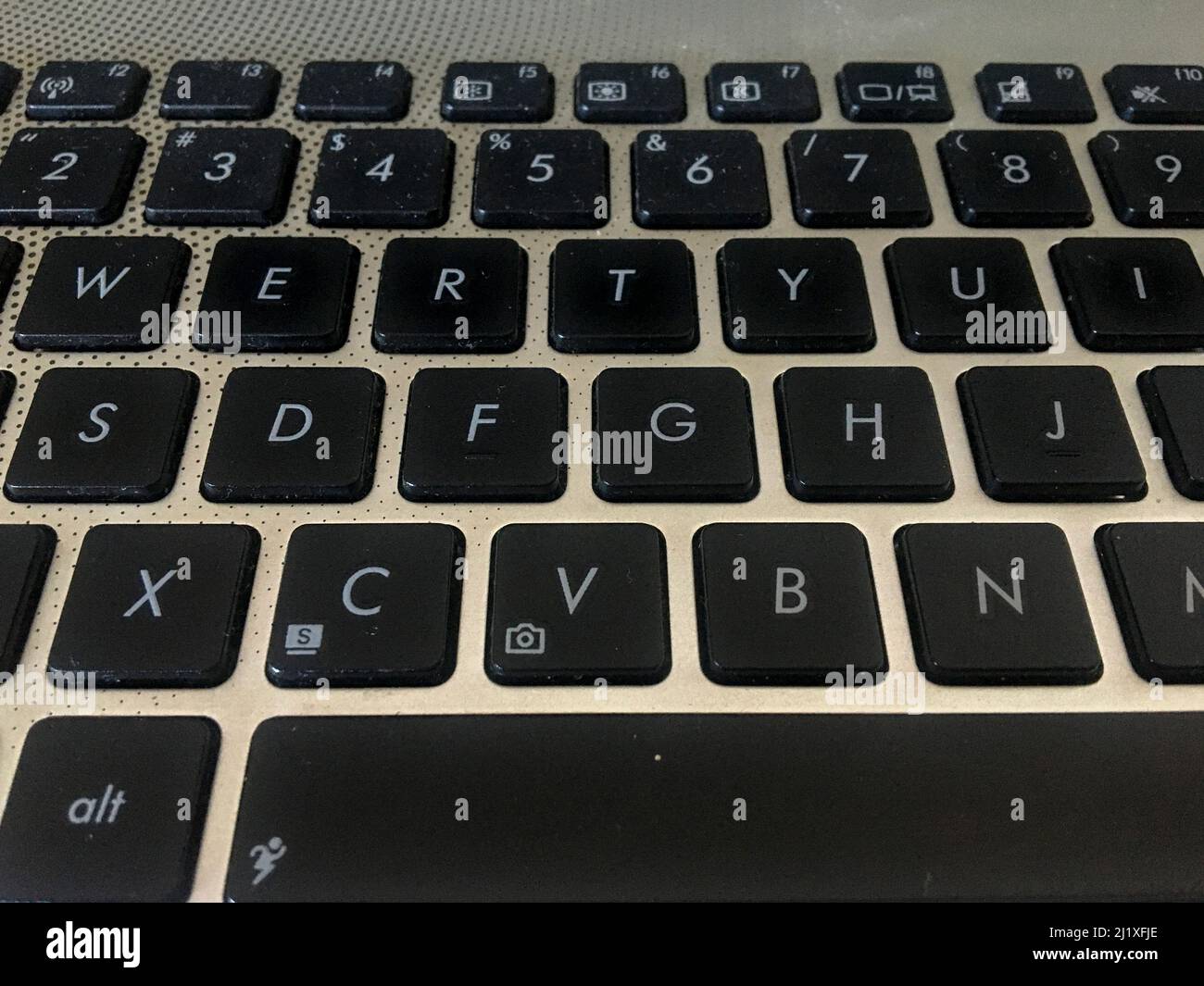 Detailansicht der Buchstaben auf einer Tastatur Stockfoto