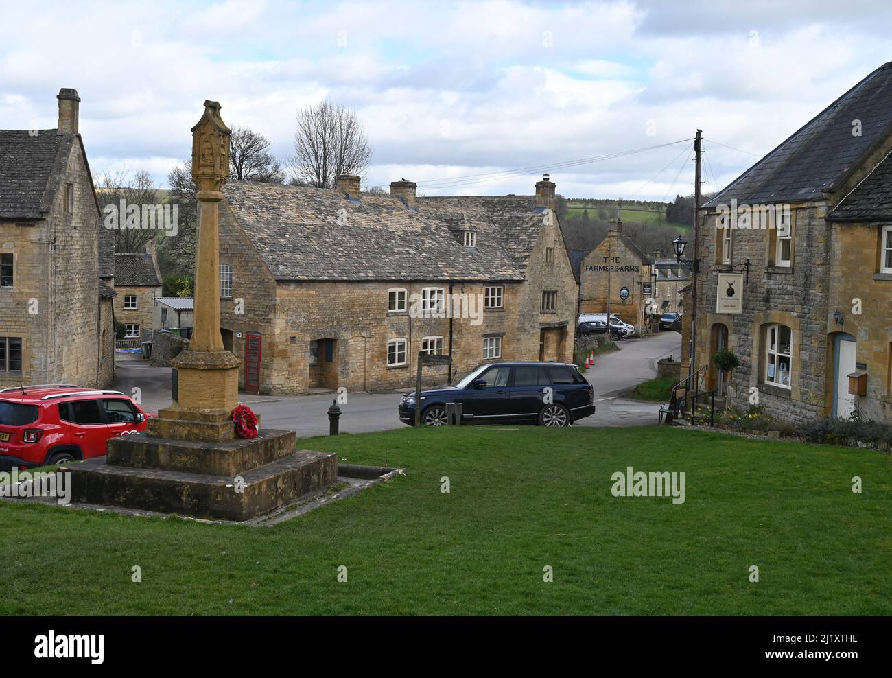 Häuser im Dorf Guiting Power in Gloucestershire Stockfoto