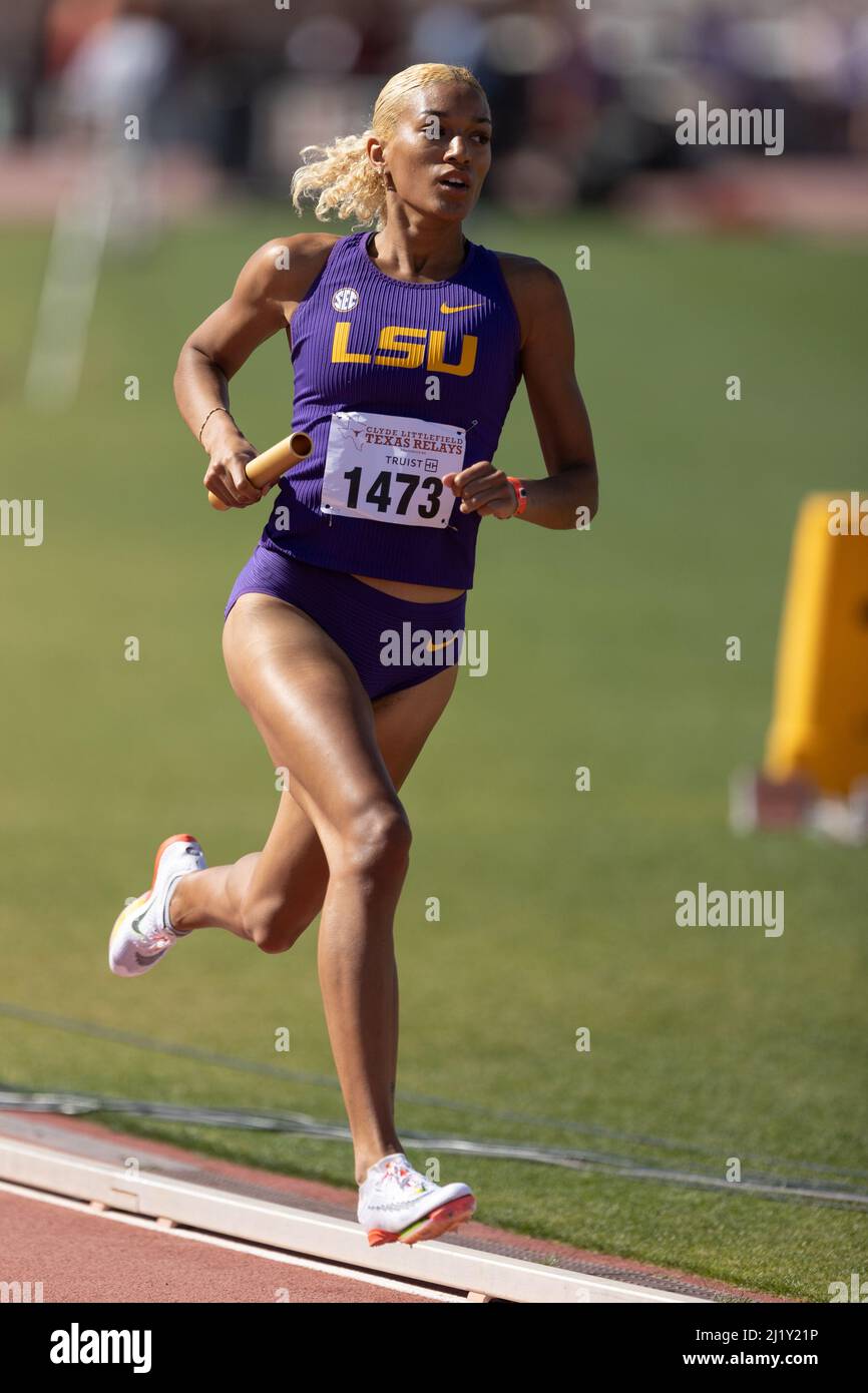 Katy-Ann McDonald von LSU betreibt das 4 x 800 Relais während der 94. Clyde Littlefield Texas Relais, Samstag, den 26. März 2022, in Austin, Texas. (Kirk Mech Stockfoto