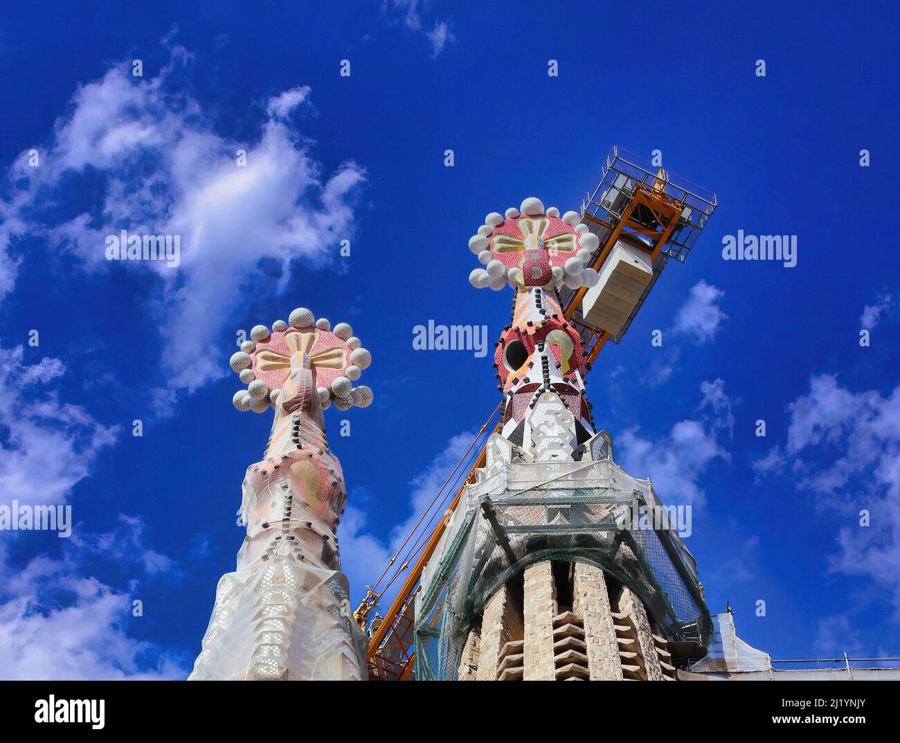 Einige Details der berühmten und majestätischen Kathedrale der Sagrada Familia in Barcelona (Spanien), ein Meisterwerk der Moderne von Antonio Gaudì. Stockfoto