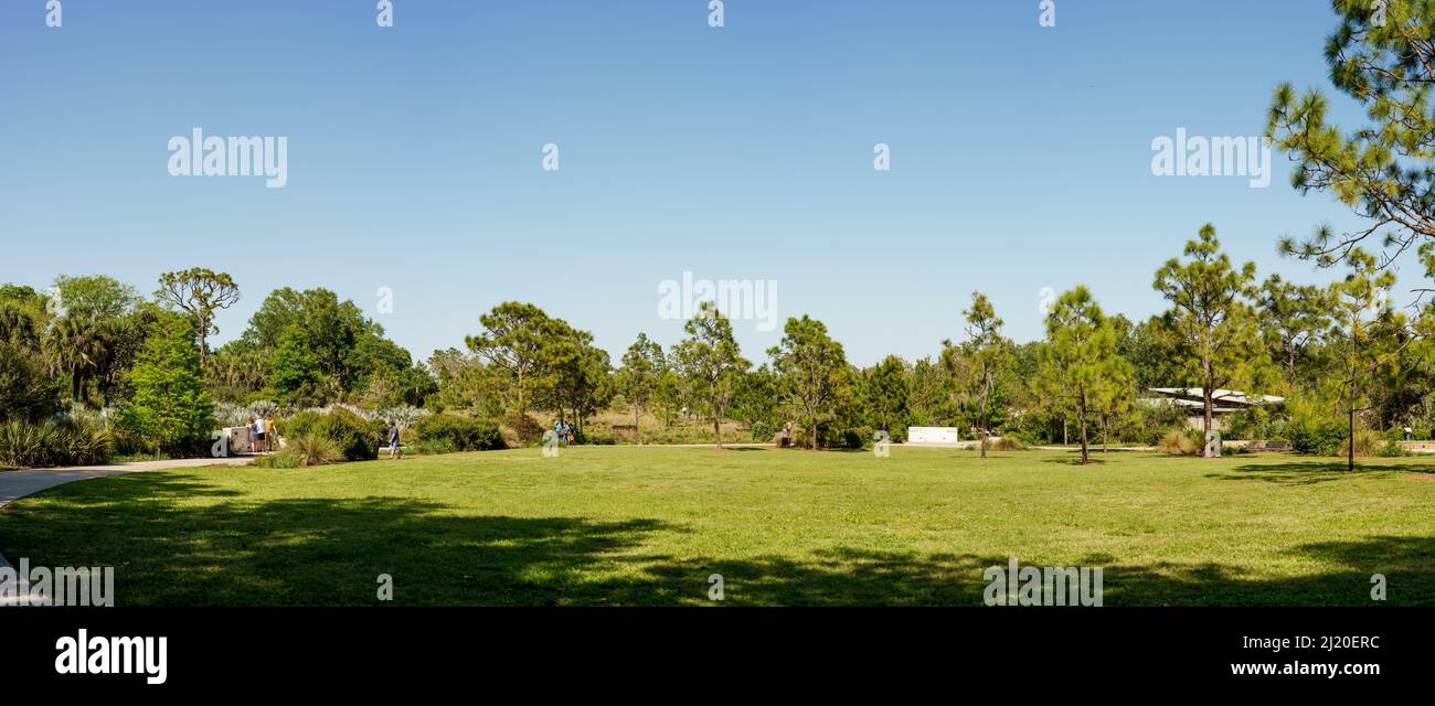 Lake Whales, FL, USA - 26. März 2022: Foto der Gärten von Bok Tower Gardens Stockfoto