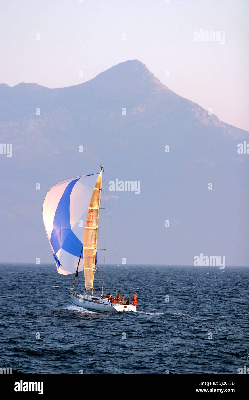 Segelboot an der Ägäis in der Türkei. Stockfoto
