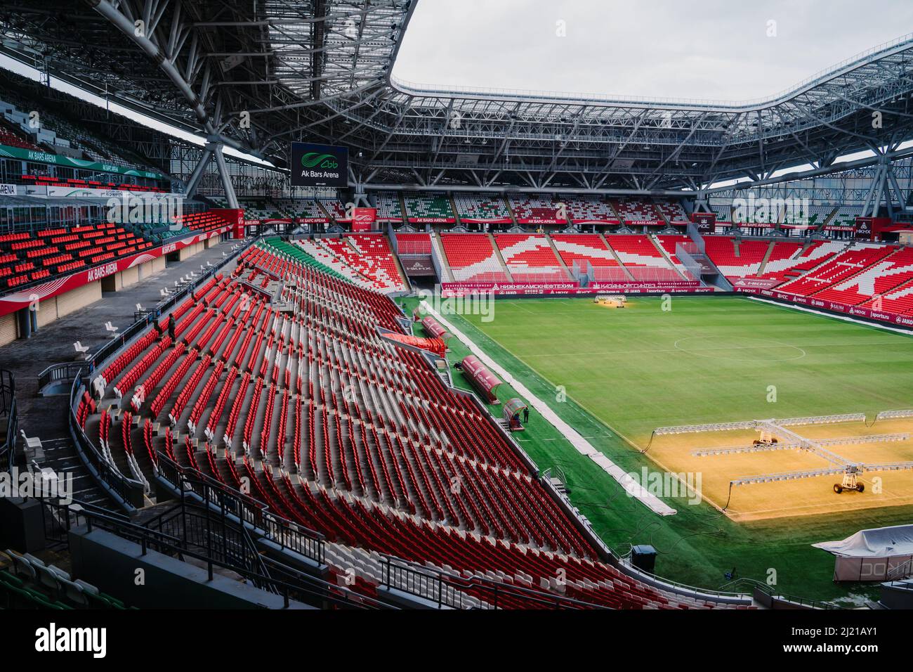 Kasan Russland 22 Marz 28 Stadion Ak Bars Arena Oder Kazan Arena Blick Auf Den Fussballplatz Des Stadions Stadion Mit 45 000 Sitzplatzen Stockfotografie Alamy