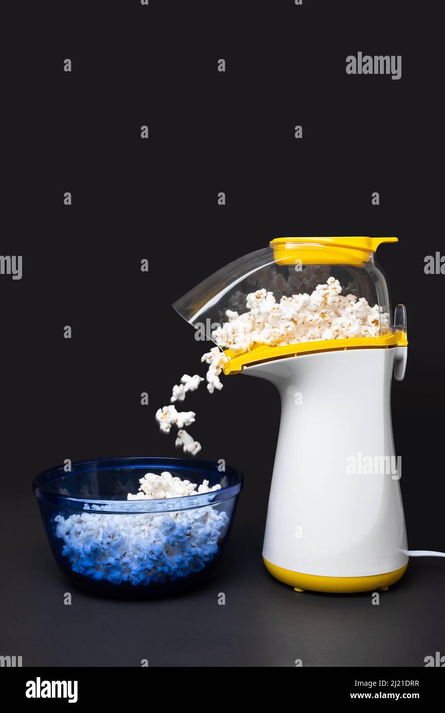 Hot Air Popcorn Popper Macht Popcorn Stockfoto