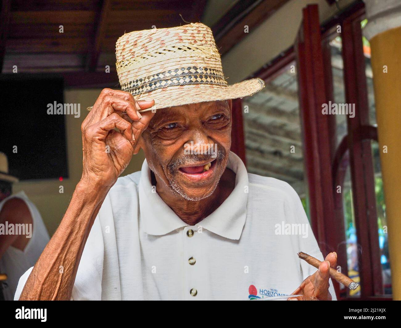 Mehr als 80-jährige Sängerin einer kubanischen Band, Kuba, Pinar del Rio, Vinales Stockfoto