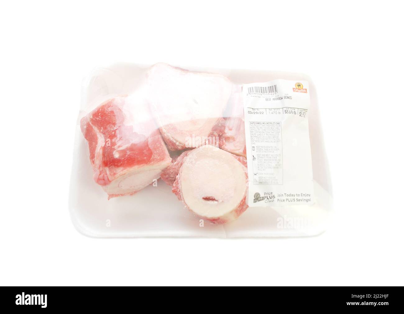 Abgepackte, frische Knochenmarkspatzen - 27. März 2022 - gekauft bei Shop Rite, Norwich, CT, USA Stockfoto