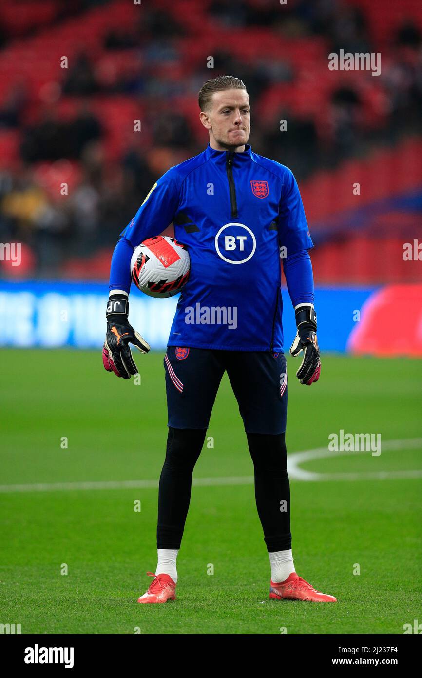 29.. März 2022 ; Wembley Stadium, London, England; Internationale Fußballmannschaft, England gegen Elfenbeinküste; Torwart Jordan Pickford von England beim Aufwärmen Kredit: Action Plus Sports Images/Alamy Live News Stockfoto