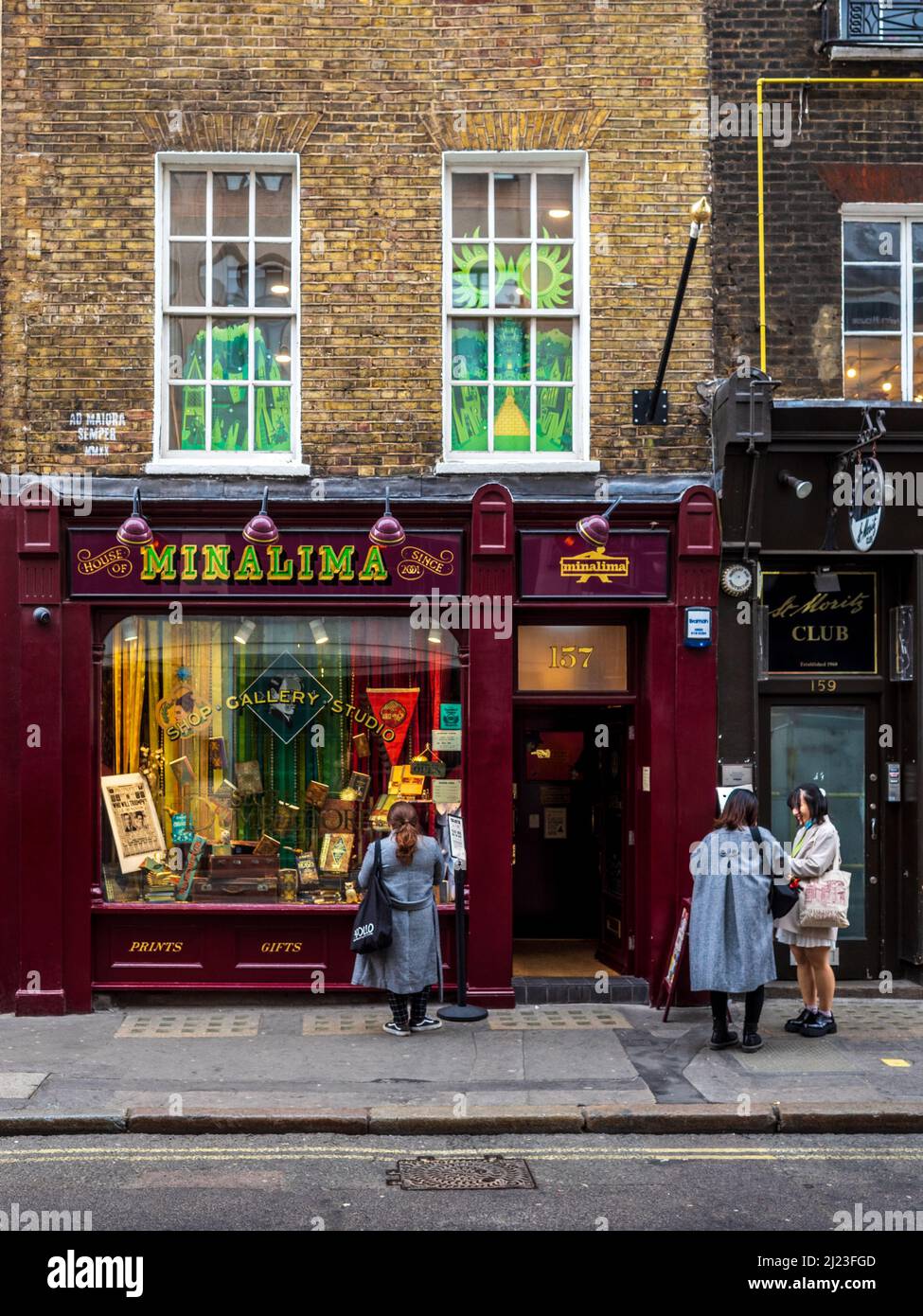 House of MinaLima Soho London - Store von den Designern, die für den Look der grafischen Requisiten von Harry Potter und Fantastic Beast Filmen verantwortlich sind. Stockfoto