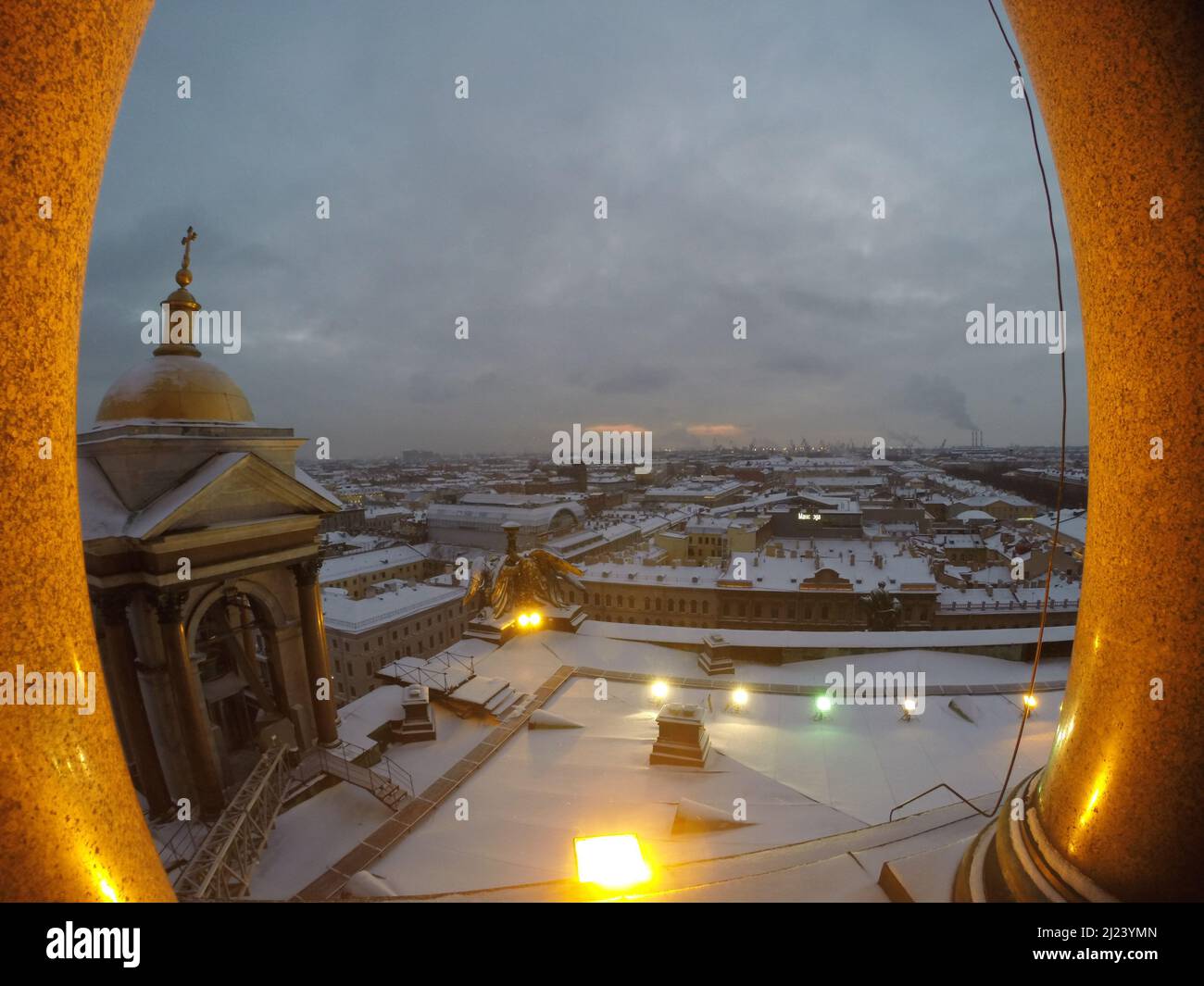 Sankt Petersburg Blick auf die Stadt im Winter Stockfoto