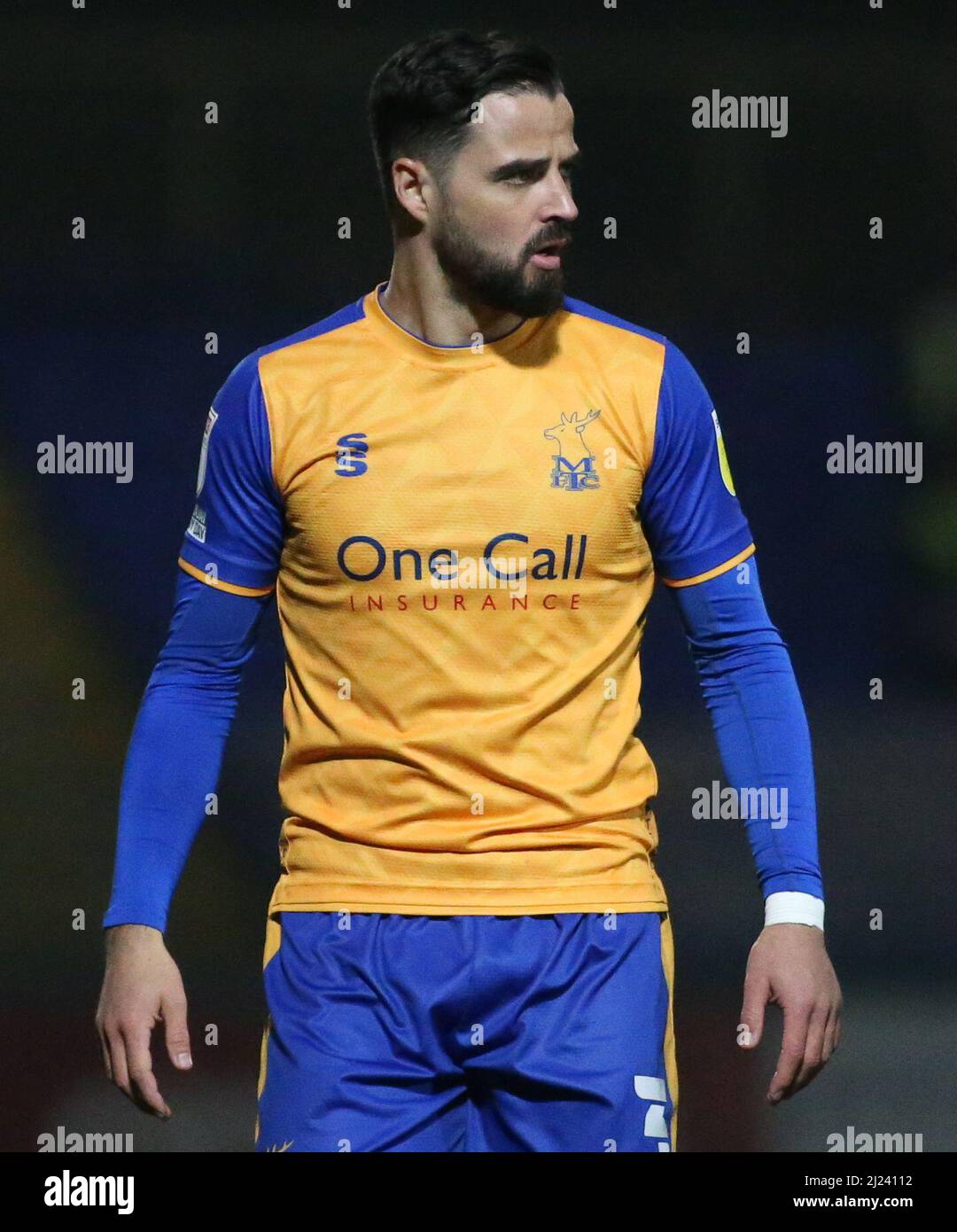 HARTLEPOOL, GROSSBRITANNIEN. MÄR 29. Stephen McLaughlin von Mansfield Town während des Spiels der Sky Bet League 2 zwischen Hartlepool United und Mansfield Town im Victoria Park, Hartlepool am Dienstag, 29.. März 2022. (Kredit: Michael Driver | MI Nachrichten) Kredit: MI Nachrichten & Sport /Alamy Live Nachrichten Stockfoto