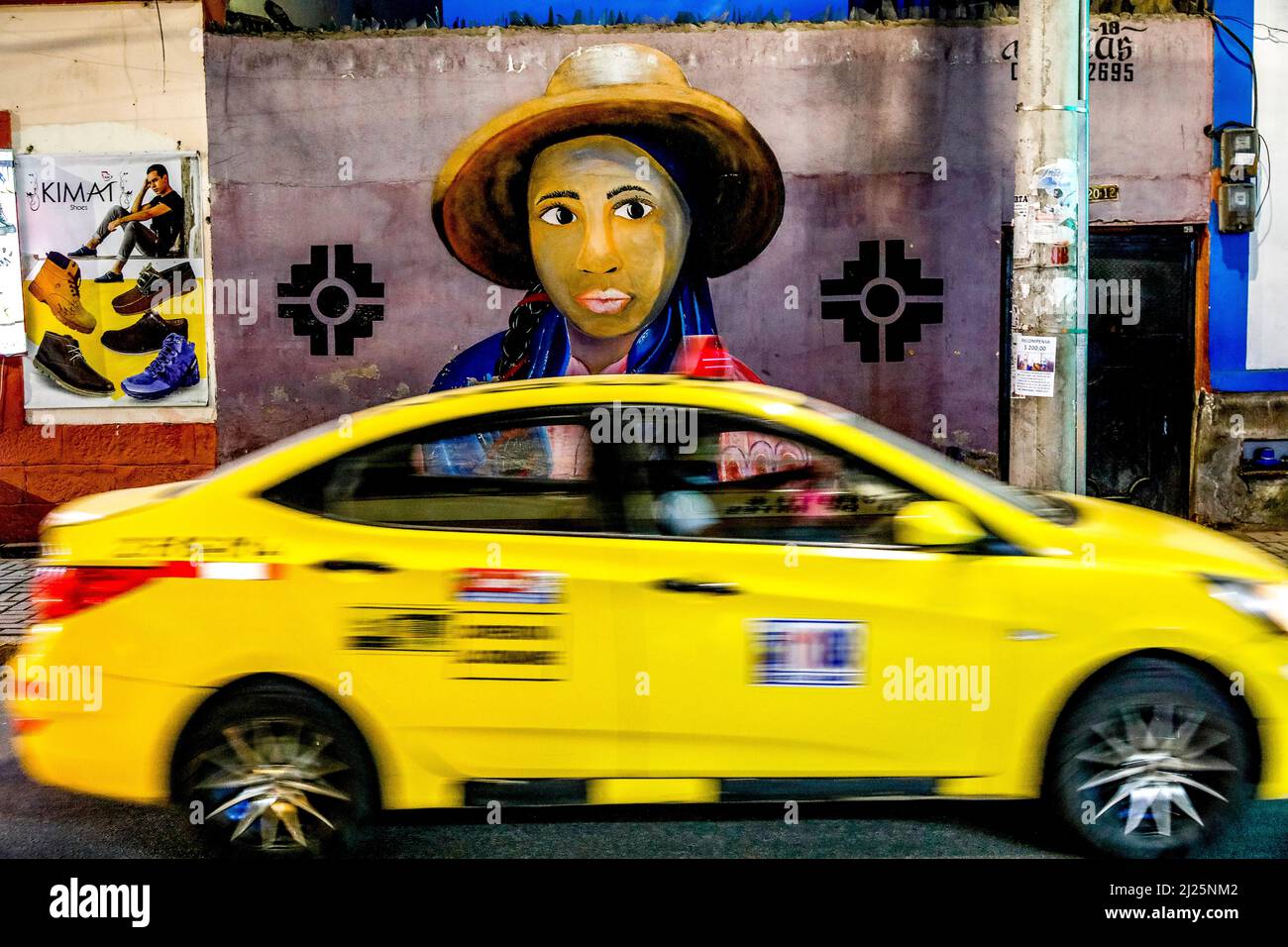 Taxi- und Wandkunst in Riobamba, Ecuador Stockfoto