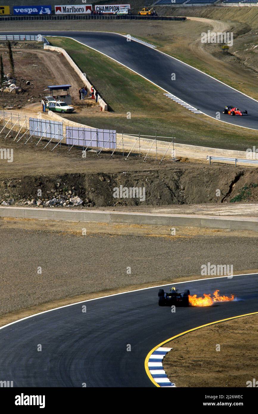 Ayrton Senna da Silva (BRA) Lotus 98T Renault 1. Position Spin und Feuer während der Übungen Stockfoto