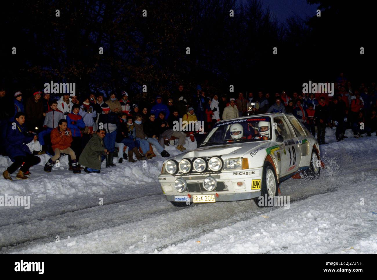 Michele Mouton (FRA) Terry Harryman (GBR) Peugeot 205 T16 GRB Peugeot Talbot Handler Stockfoto