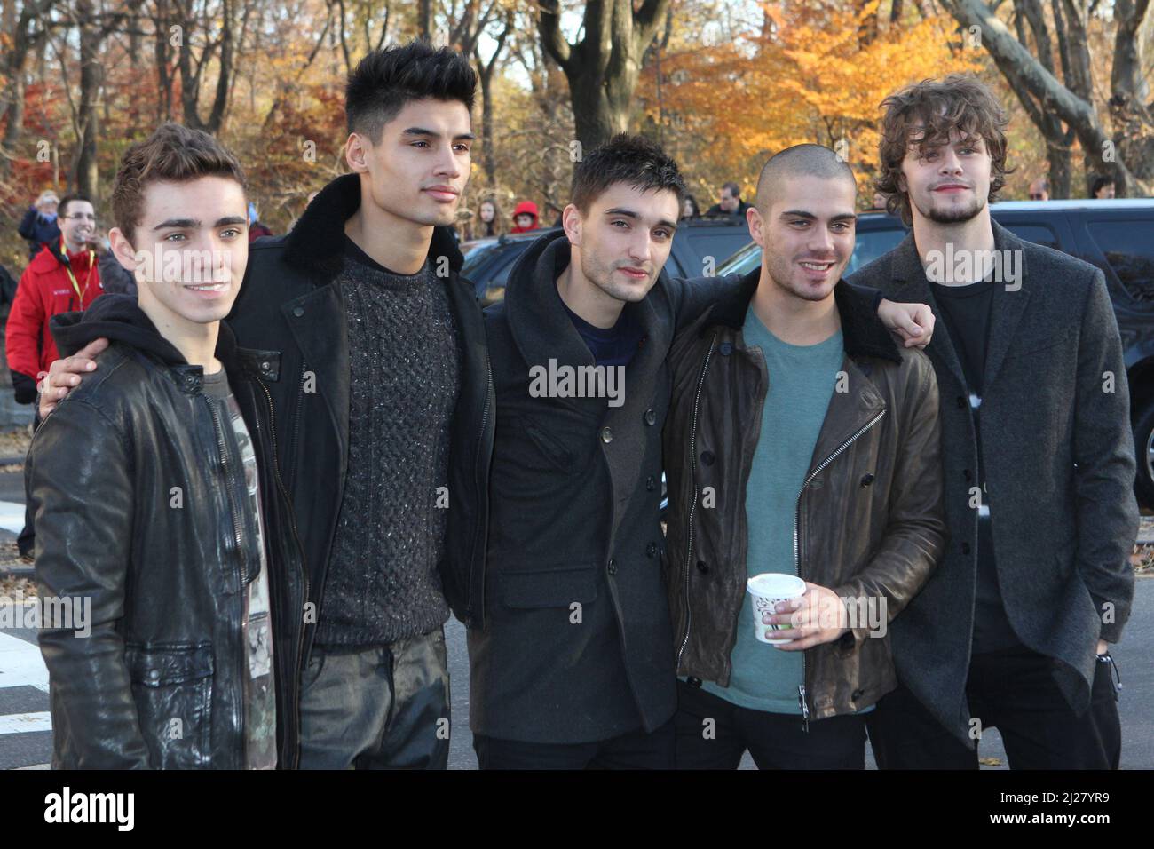 Nathan Sykes, Siva Kaneswaran, Tom Parker, Max George und Jay McGuiness von The Wanted nehmen am 22. November 86. an der jährlichen Macy's Thanksgiving Day Parade in New York City 2012 Teil. Foto: Henry McGee/MediaPunch Stockfoto