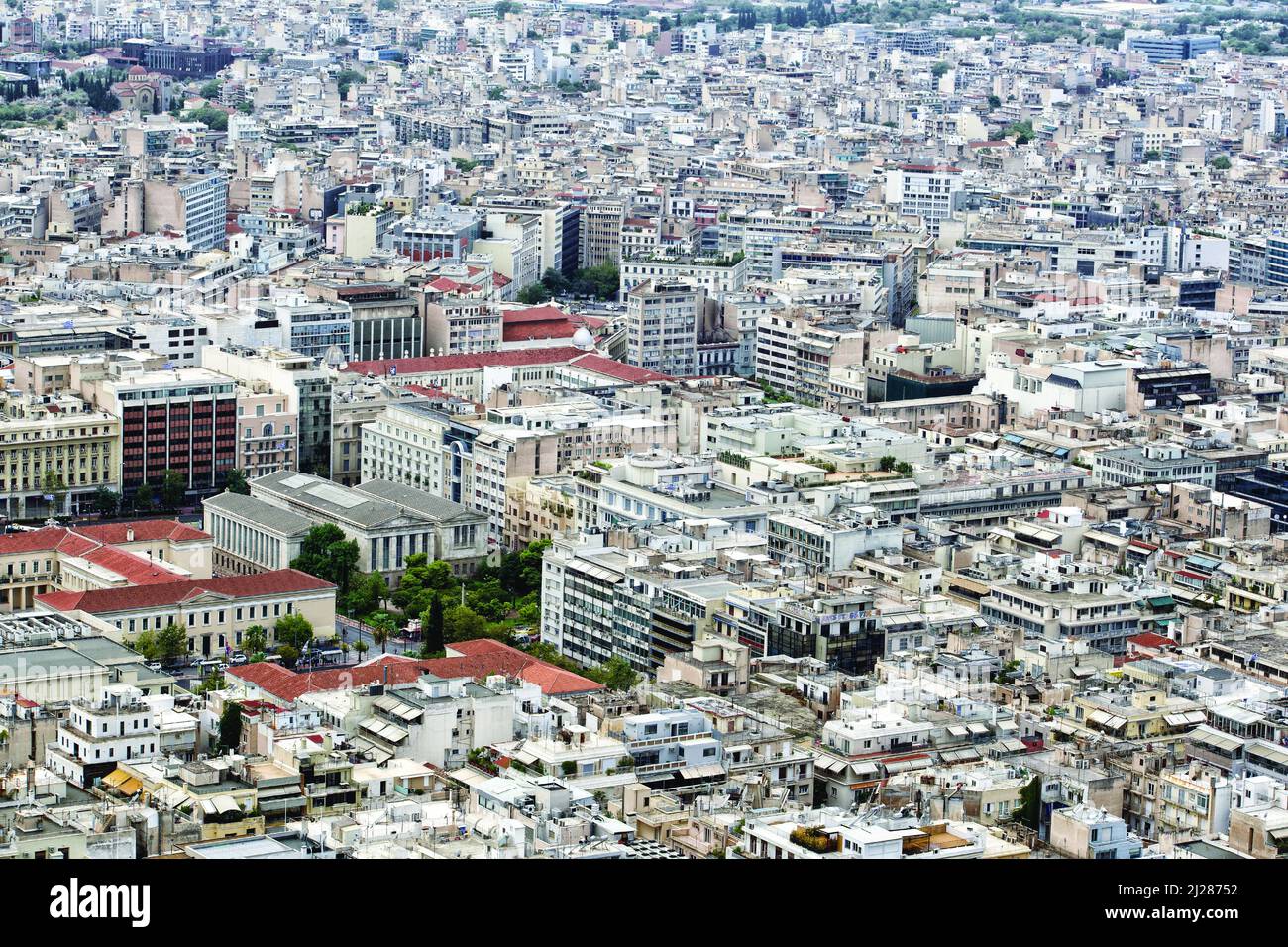 Blick auf die Stadt Athen, Griechenland. Häuserblock. Blick vom Lycabettus Hill. Stockfoto