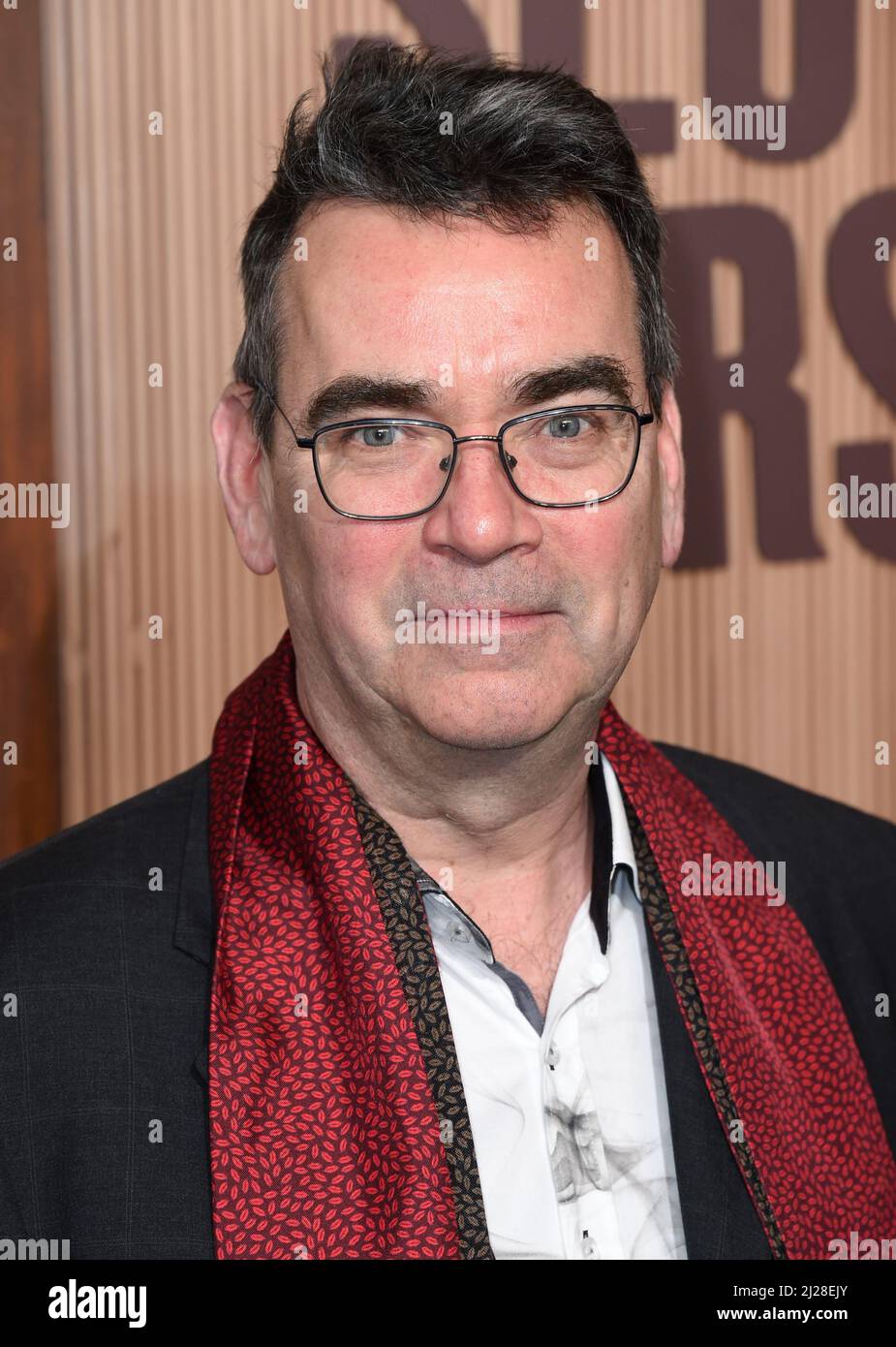 London, Großbritannien. 30.. März 2022, London, Großbritannien. Mick Herron bei der Slow Horses Premiere, Regent St Cinema, London. Quelle: Doug Peters/EMPICS/Alamy Live News Stockfoto