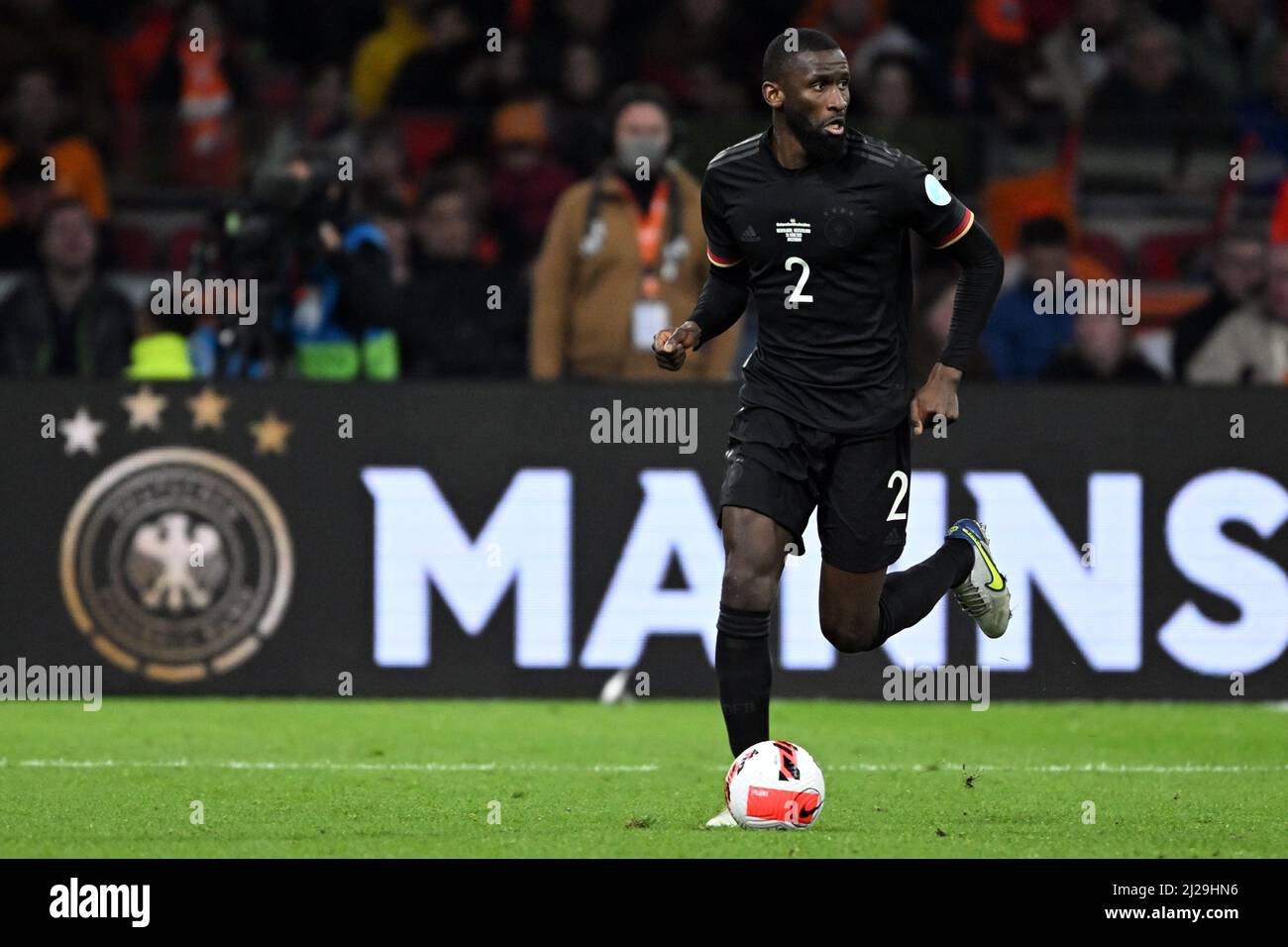 Amsterdam, Niederlande. 29. März 2022. Fußball: Nationalspieler, Niederlande - Deutschland, Johann Cruyff Arena. Der deutsche Antonio Rüdiger in Aktion. Quelle: Federico Gambarini/dpa/Alamy Live News Stockfoto