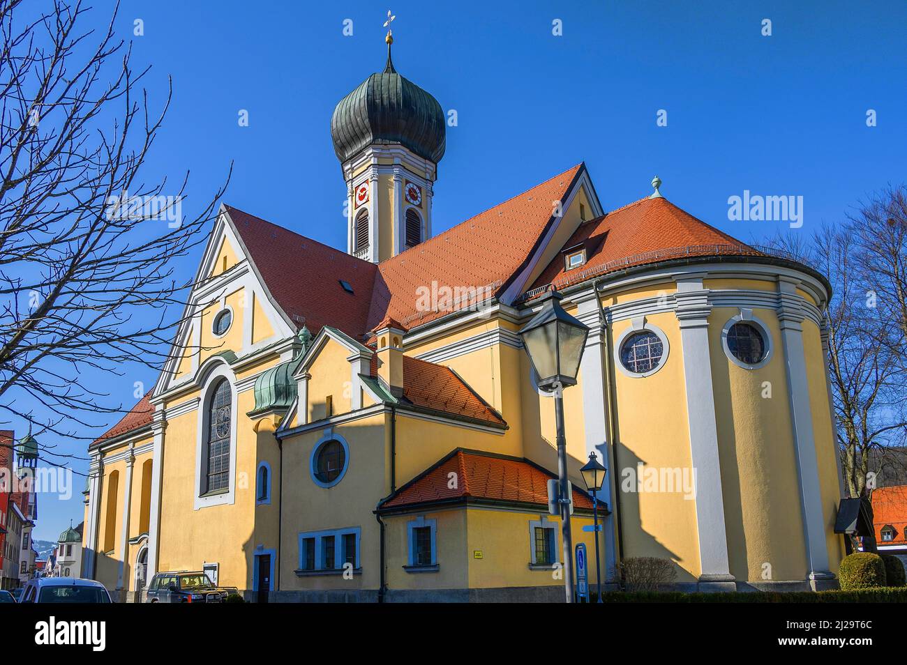 St. Nikolaus, römisch-katholische Stadtpfarrkirche, Immenstadt, Allgäu, Bayern, Deutschland Stockfoto
