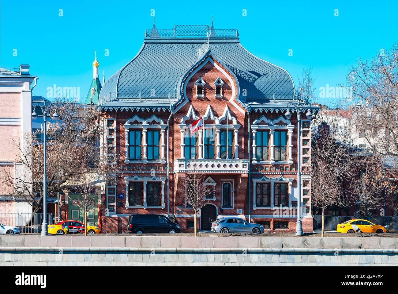 Moskau. Russland. 29 Pretschistenskaya-Ufer (ehemaliges Herrenhaus von I. E. Tsvetkov) Stockfoto