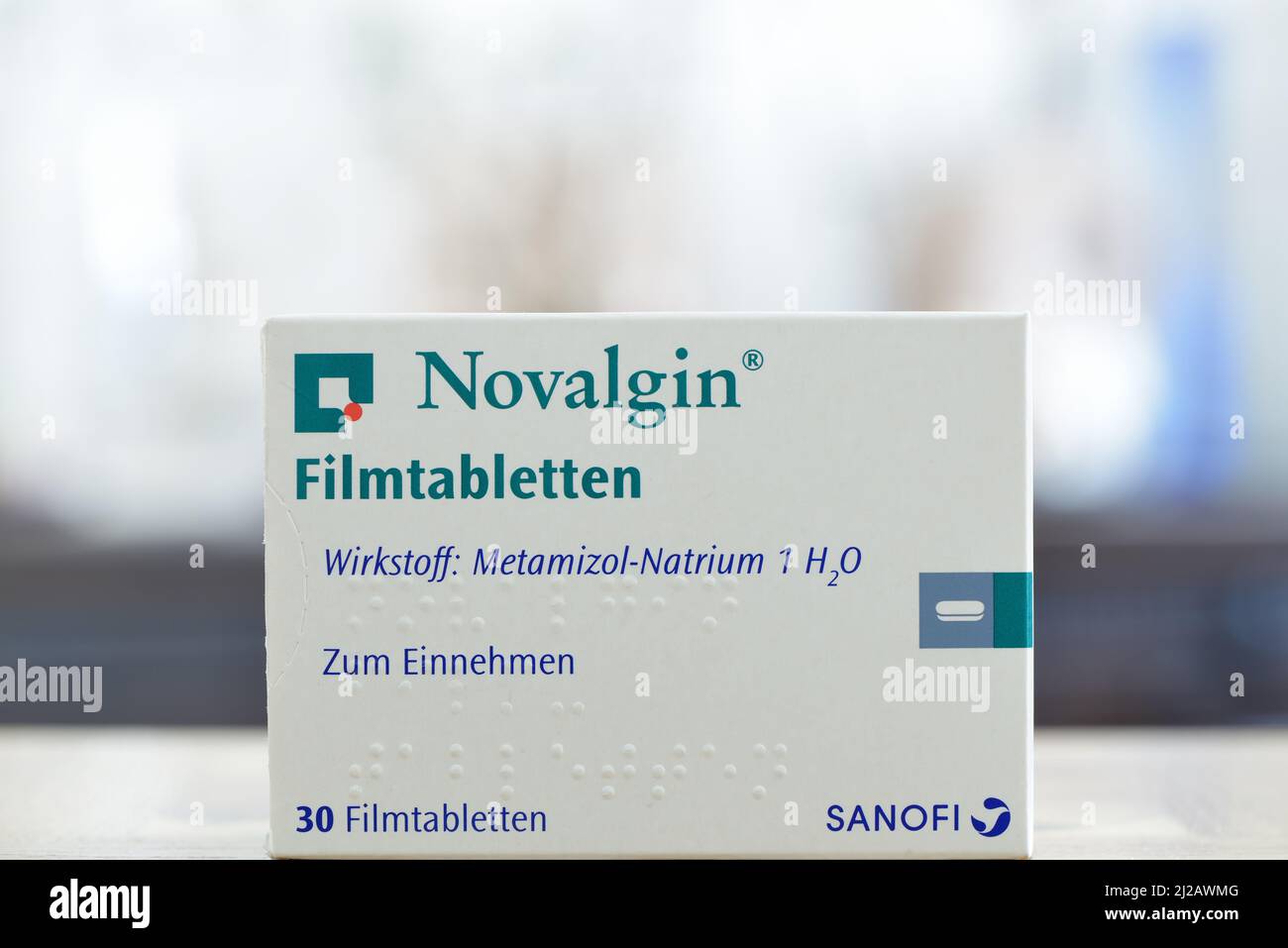 Filmtabletten novalgin -Fotos und -Bildmaterial in hoher Auflösung – Alamy