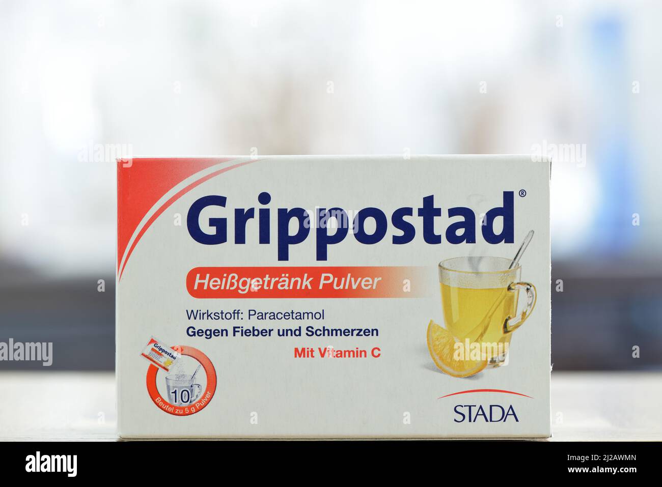 Packung Grippostad, heißes Getränkepulver Stockfoto