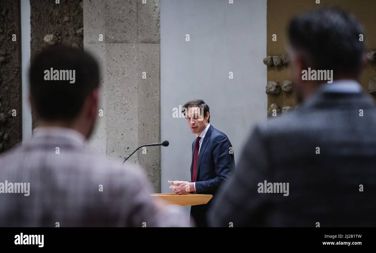 Den Haag, Niederlande. 31. März 2022. 2022-03-31 14:30:27 DEN HAAG - Wopke Hoekstra, Außenminister, während der Debatte über die Rede des Präsidenten Volodomir Zelenski der Ukraine, die er im Repräsentantenhaus über einen Video-Link gab. Der Präsident hat sich an die Parlamente weiterer Länder gewandt, in der Hoffnung, seine Regierung als Reaktion auf die russische Invasion seines Landes zu unterstützen. ANP BART GRÖSSE niederlande out - belgien out Stockfoto