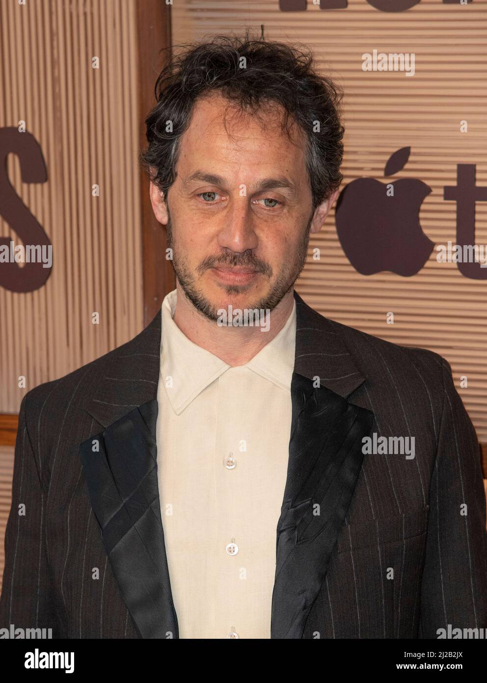 Dustin Demri-Burns nimmt an der britischen Premiere „Slow Horses“ im Regent Street Cinema am 30. März 2022 in London, England, Teil Stockfoto