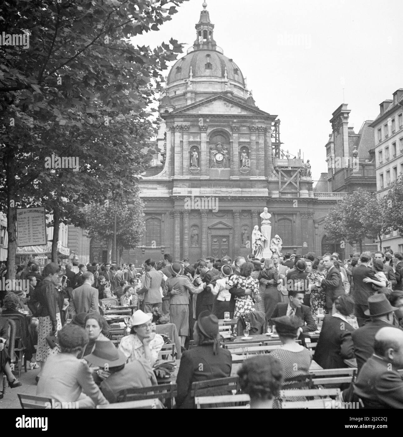 Der Place de la Sorbonne mit der Universitätskapelle Ste Ursula ca. 1948 Stockfoto