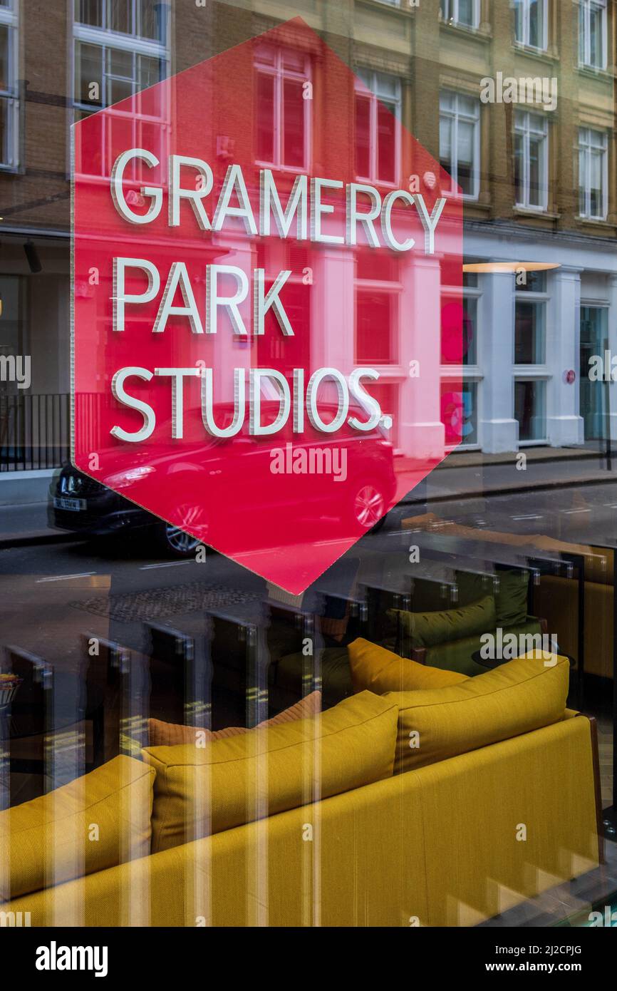 Gramercy Park Studios Soho London - The Gramercy Park Studios at 25 Great Pulteney St in Soho, Central London. Produktions- und Postproduktionsstudios. Stockfoto
