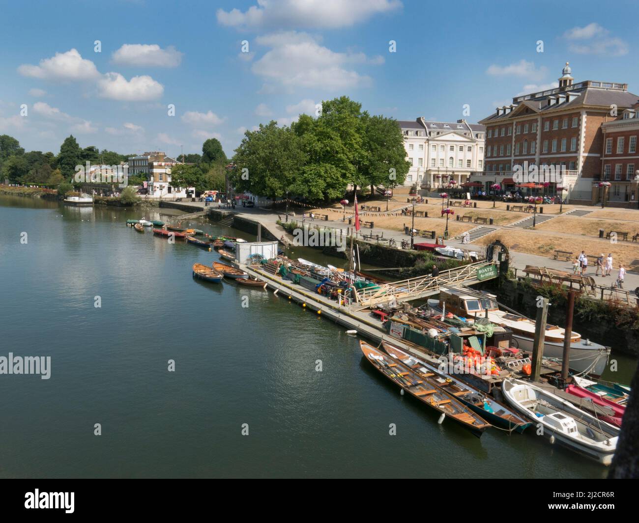 Richmond-on-Thames von der Brücke, Surrey, England Stockfoto
