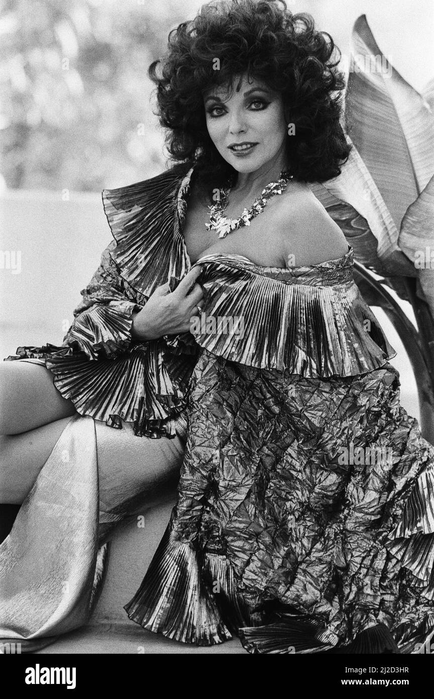 Britische Schauspielerin Joan Collins dargestellt in Los Angeles, Kalifornien. Star der hit-Serie Dynastie. Januar 1986 21. Stockfoto