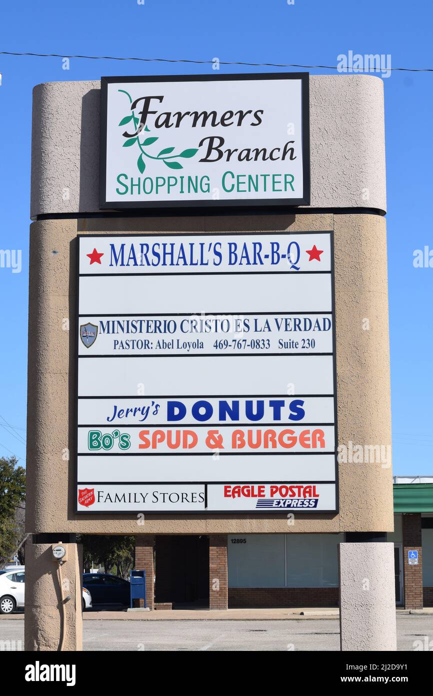 Farmers Branch Shopping Center Schild; Farmers Branch, TX Stockfoto