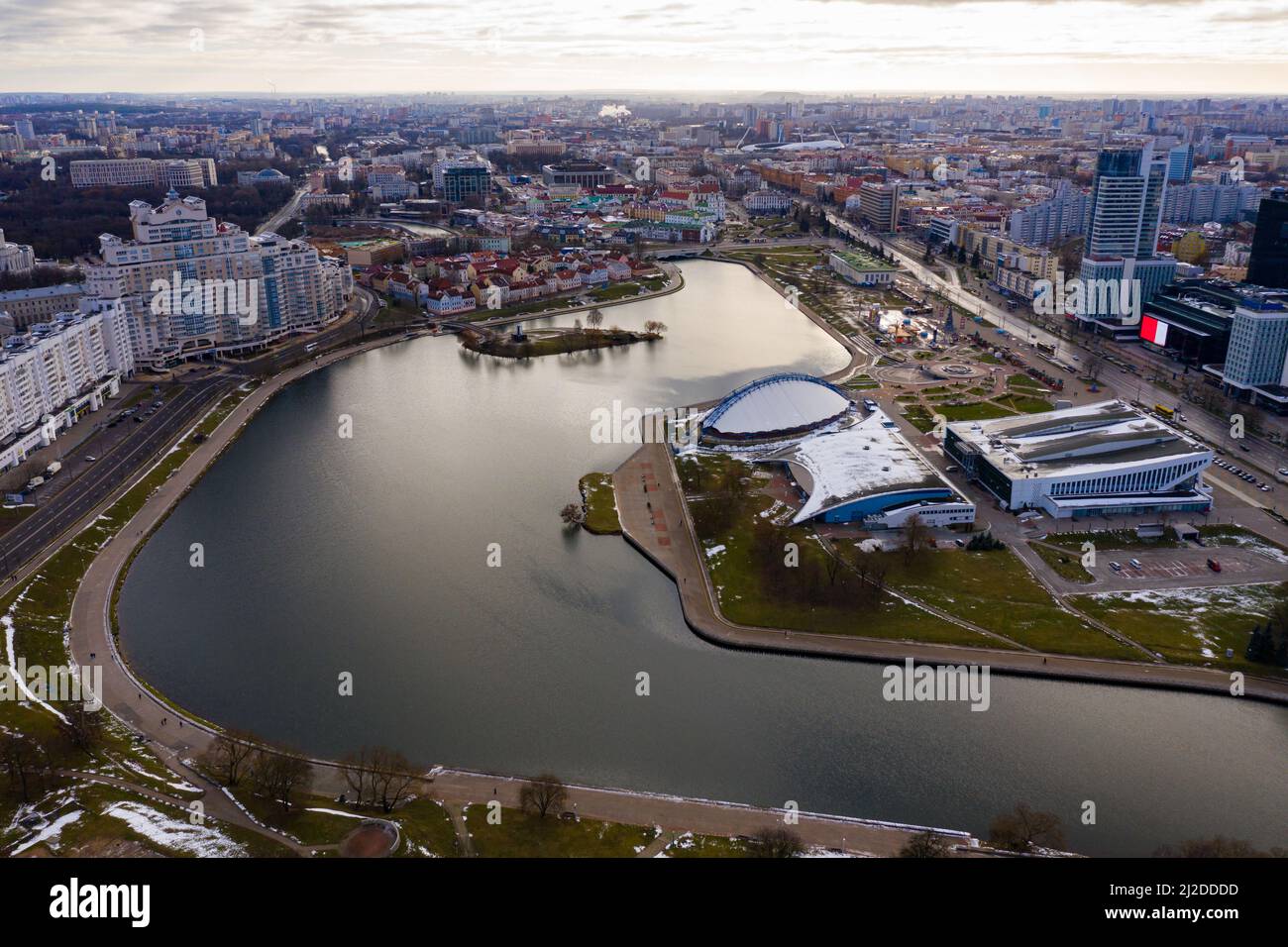 Innenstadt von Minsk am Fluss Svislach Stockfoto