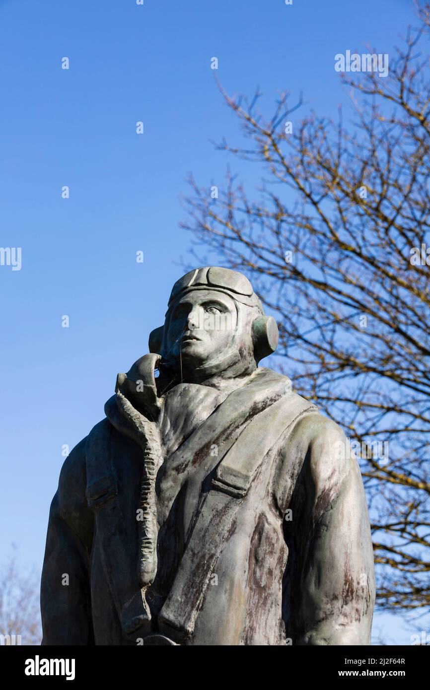 Denkmal für die britische und alliierte Besatzung, die ihr Leben über Thanet verloren hat. Spitfire and hurrian Memorial Museum, RAF Manston, Kent, England. Stockfoto