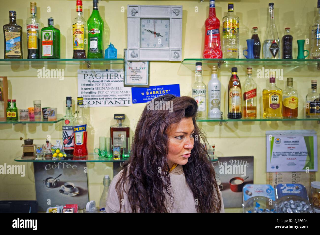 Eine kleine Bar in Neapel Stockfoto