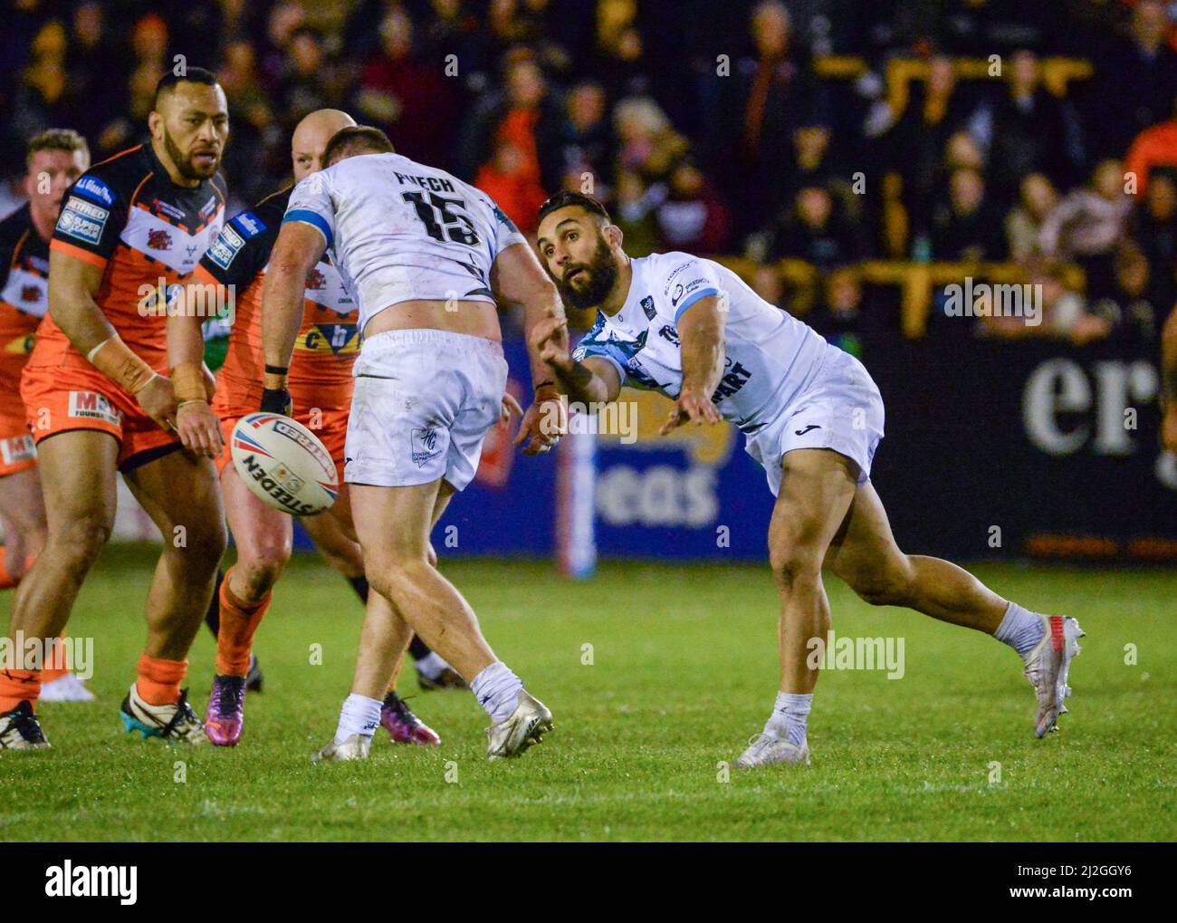 Castleford, Großbritannien. 1. April 2022. Betfred Super League-Spiel zwischen Castleford Tigers und Toulouse Olympique XIII bei der Mend-A-Hose-Jungle, Castleford, West Yorkshire, Großbritannien am 1.. April 2022 Credit: Craig Cresswell/Alamy Live News Stockfoto