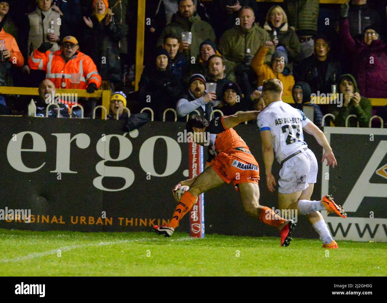 Castleford, Großbritannien. 1. April 2022. Betfred Super League-Spiel zwischen Castleford Tigers und Toulouse Olympique XIII bei der Mend-A-Hose-Jungle, Castleford, West Yorkshire, Großbritannien am 1.. April 2022 Credit: Craig Cresswell/Alamy Live News Stockfoto
