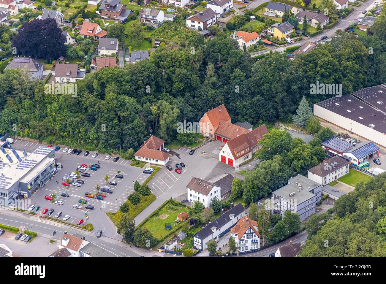 Luftaufnahme, geplanter Neubau der Rettungsstation Fröndenberg Stadtmitte an der Alleestraße in Fröndenberg/Ruhr, Ruhrgebiet, Nordrhein-Westfalen, Stockfoto