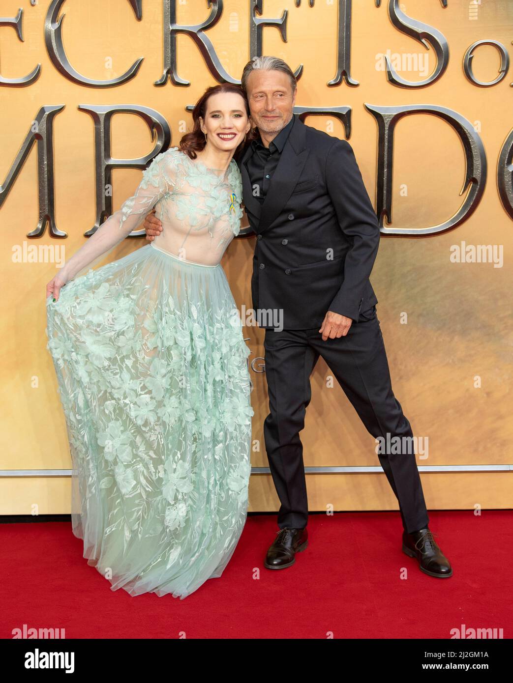 Maja Bloom und Mads Mikkelsen kommen am 29. März 2022 i in der Royal