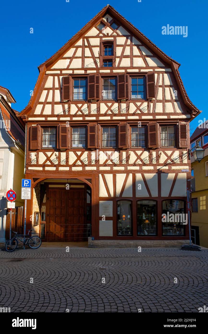 Traditionelles Fachwerkhaus bei der Haaggasse 26 in Tübingen malerische Altstadt. Baden-Württemberg, Deutschland. Stockfoto